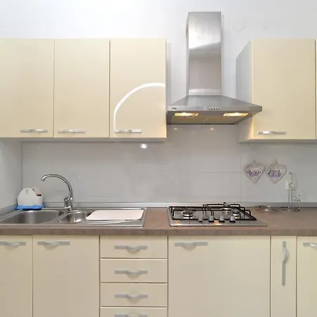 Apartmán Mira 615 *