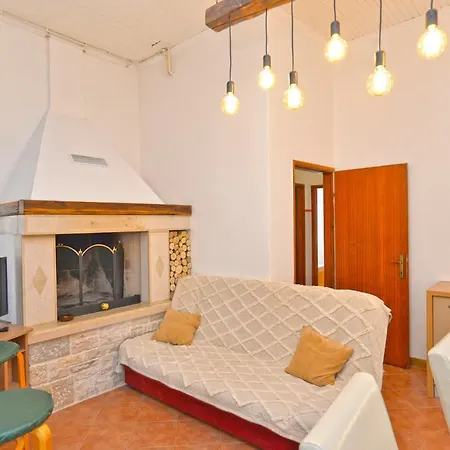 Mira 615 Apartmán *