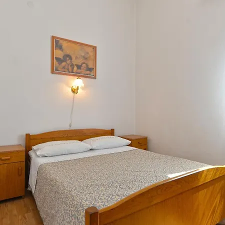 Mira 615 Apartmán *