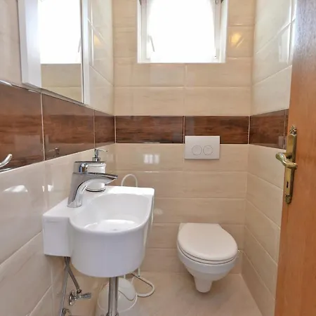 Apartmán Mira 615 *